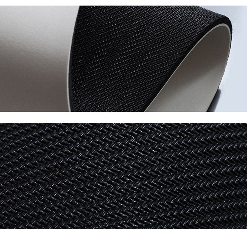 555885731