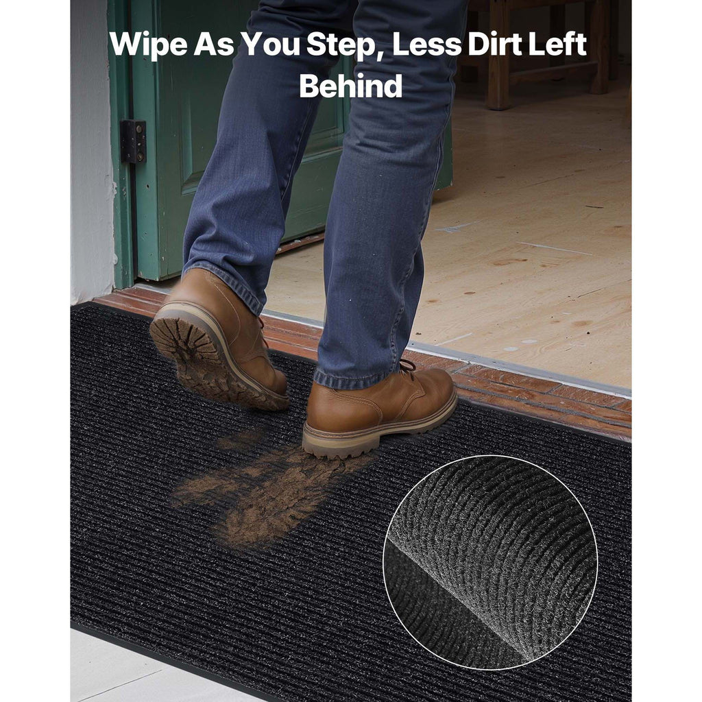 555895761